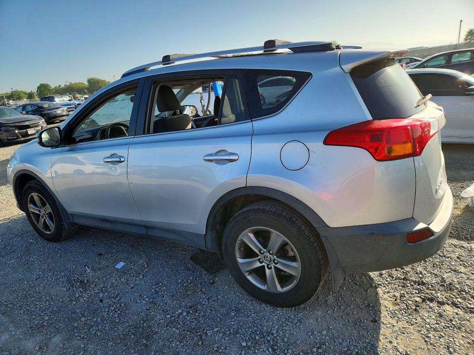2015 Toyota Rav4 მანქანა იყიდება აუქციონზე, vin: JTMWFREV1FJ044500, აუქციონის ნომერი: 70831236