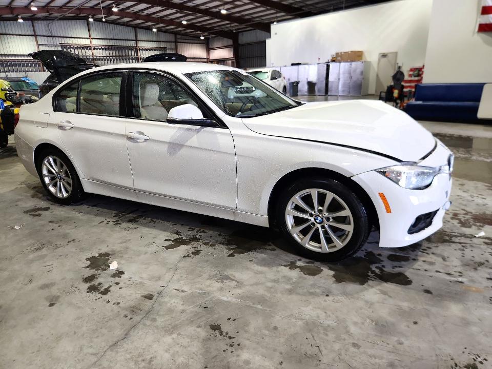 2016 Bmw 320 მანქანა იყიდება აუქციონზე, vin: WBA8E1G53GNT36943, აუქციონის ნომერი: 71965626