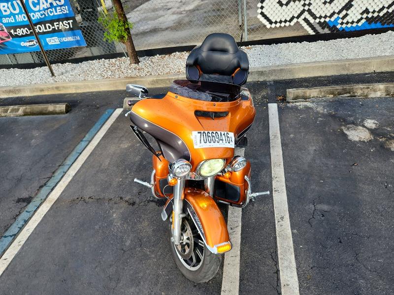 2015 Harley-davidson Flhtcu მანქანა იყიდება აუქციონზე, vin: 1HD1FCM14FB674218, აუქციონის ნომერი: 70669416