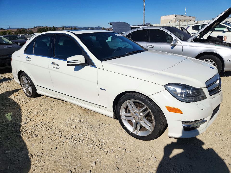 Продаж на аукціоні авто 2012 Mercedes-benz C, vin: WDDGF5HB6CR191574, номер лоту: 72439316