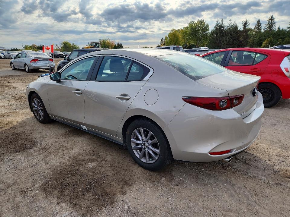 Продажа на аукционе авто 2022 Mazda 3, vin: JM1BPACL3N1510084, номер лота: 71625886
