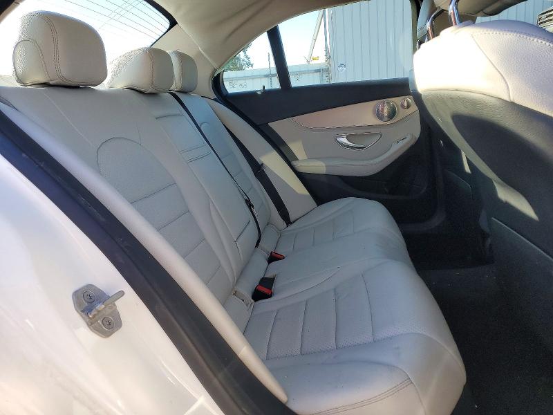 2015 Mercedes-benz C მანქანა იყიდება აუქციონზე, vin: 55SWF4KB6FU014153, აუქციონის ნომერი: 71871986