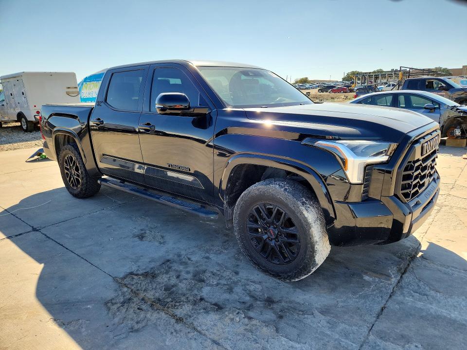 71777396 :رقم المزاد ، 5TFLA5DBXNX032343 vin ، 2022 Toyota Tundra مزاد بيع