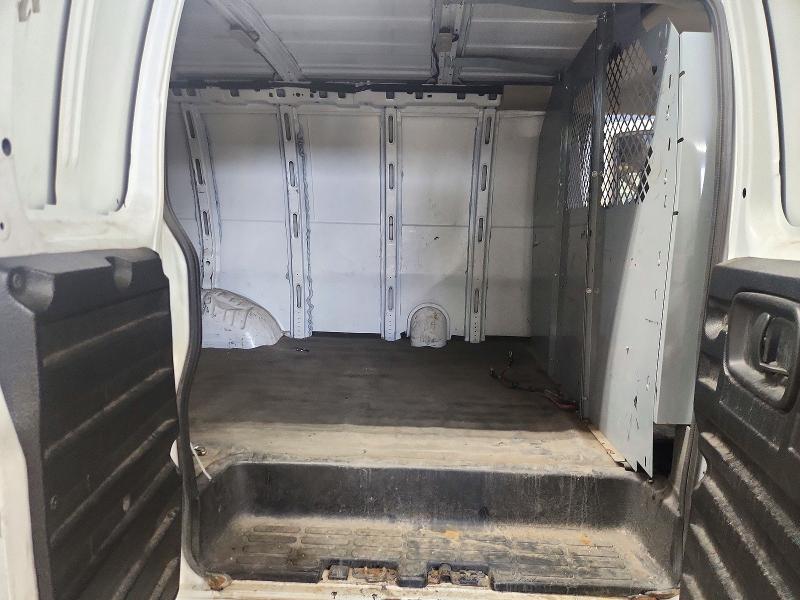 67905746 :رقم المزاد ، 1GCWGAFG0K1363010 vin ، 2019 Chevrolet Express G2500 مزاد بيع