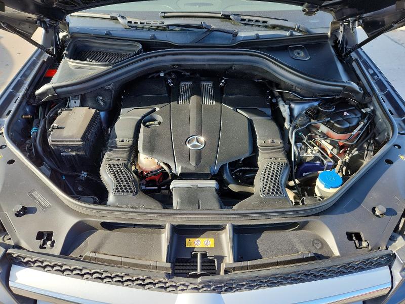 71679886 :رقم المزاد ، 4JGDF6EE3FA458105 vin ، 2015 Mercedes-benz Gl مزاد بيع
