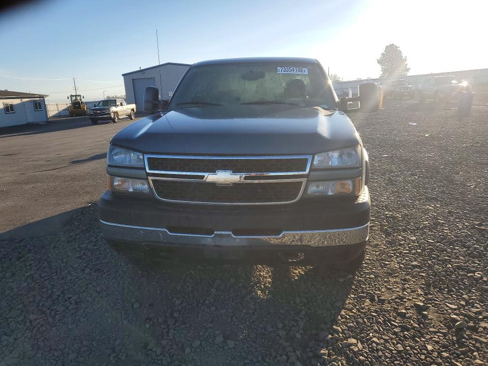 73354186 :رقم المزاد ، 1GCHK29U16E214019 vin ، 2006 Chevrolet Silverado مزاد بيع