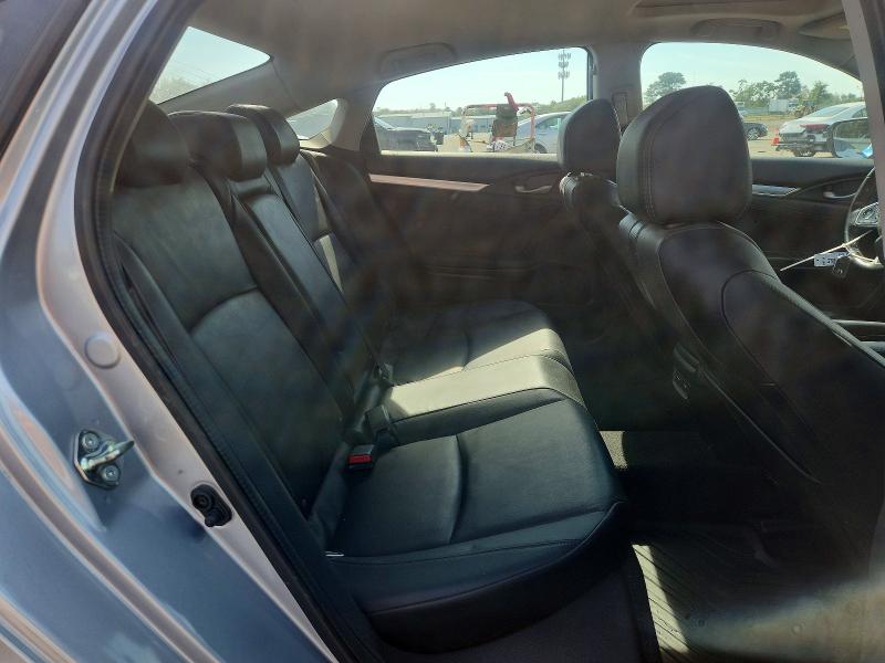70687676 :رقم المزاد ، 2HGFC1F9XHH657474 vin ، 2017 Honda Civic مزاد بيع