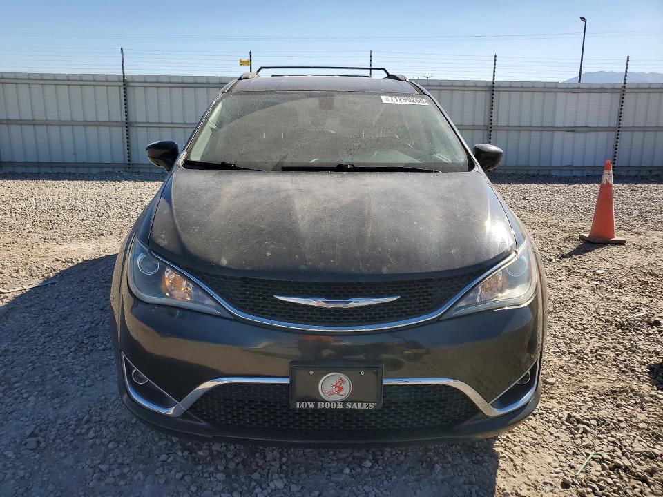 Продаж на аукціоні авто 2017 Chrysler Pacifica, vin: 2C4RC1BG9HR634603, номер лоту: 71299266