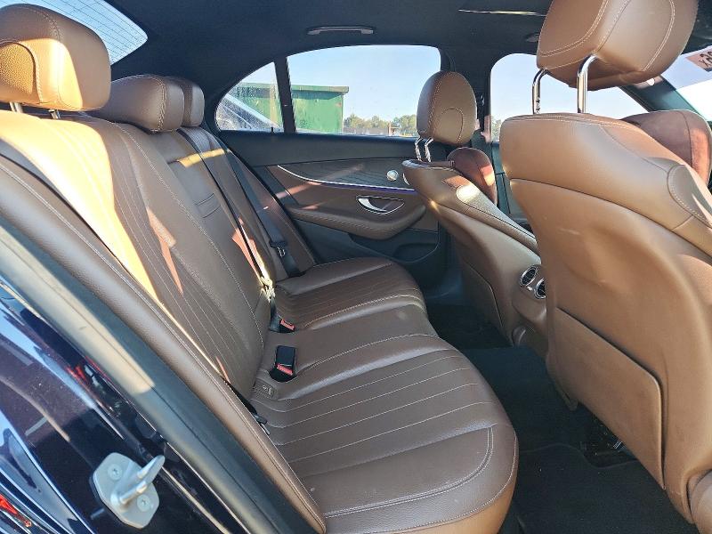 71829826 :رقم المزاد ، WDDZF4JB5HA100913 vin ، 2017 Mercedes-benz E مزاد بيع