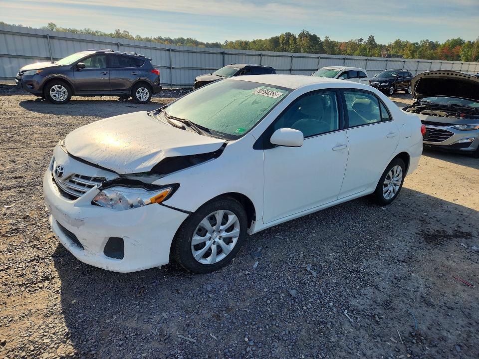Продажа на аукционе авто 2013 Toyota Corolla, vin: 2T1BU4EE4DC955713, номер лота: 70294356
