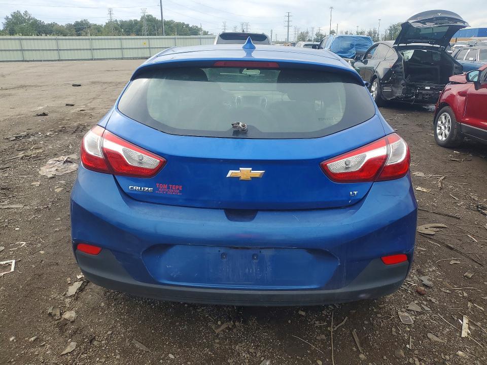 2018 Chevrolet Cruze მანქანა იყიდება აუქციონზე, vin: 3G1BE6SM7JS654400, აუქციონის ნომერი: 70749836