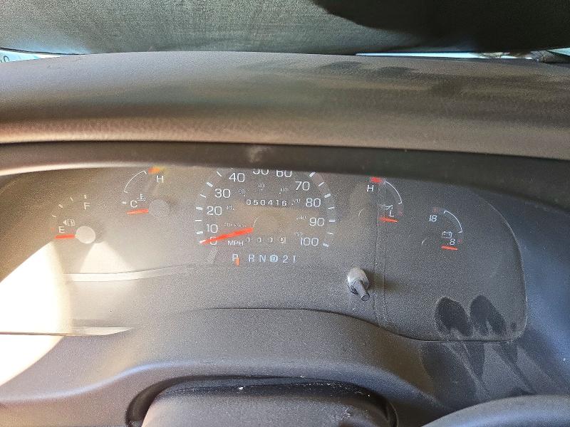69610496 :رقم المزاد ، 1FDXE40S1WHA20868 vin ، 1998 Ford Econoline مزاد بيع