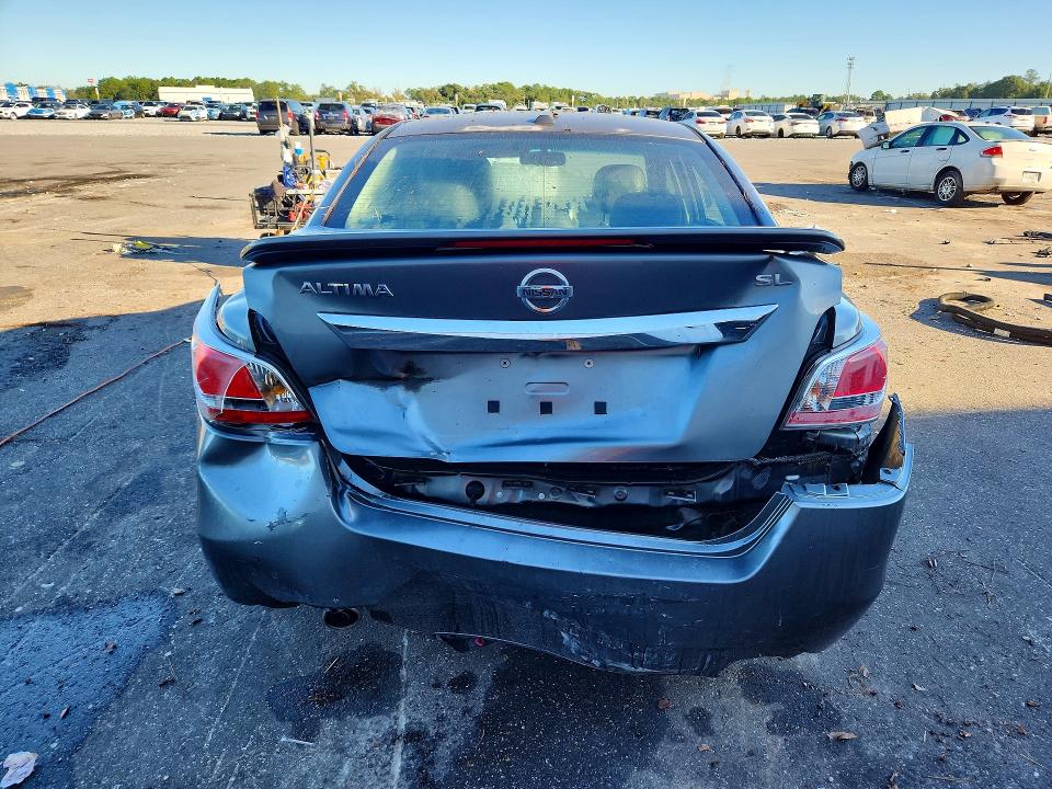 2015 Nissan Altima მანქანა იყიდება აუქციონზე, vin: 1N4AL3AP1FN378158, აუქციონის ნომერი: 72219646