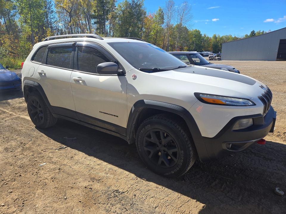 Продаж на аукціоні авто 2016 Jeep Cherokee, vin: 1C4PJMBS3GW223187, номер лоту: 71233116