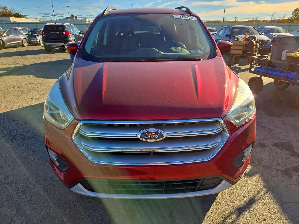 Продаж на аукціоні авто 2017 Ford Escape, vin: 1FMCU9G9XHUB35111, номер лоту: 73883126