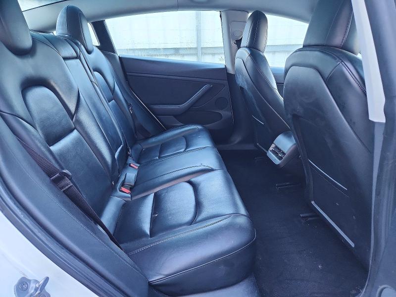 Продажа на аукционе авто 2023 Tesla Model 3, vin: 5YJ3E1EA6PF449281, номер лота: 71743026