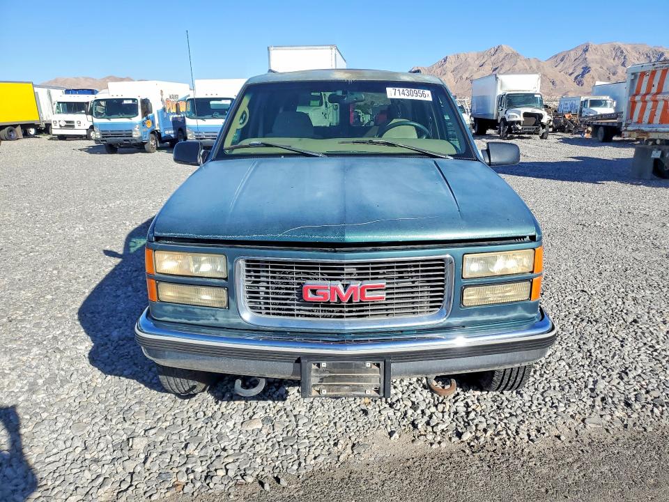 71430956 :رقم المزاد ، 3GKGK26J9VG500489 vin ، 1997 Gmc Suburban مزاد بيع