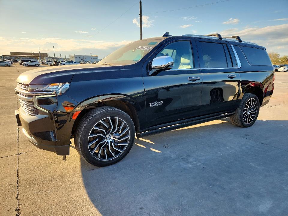 73103206 :رقم المزاد ، 1GNSKFKD6MR217020 vin ، 2021 Chevrolet Suburban مزاد بيع