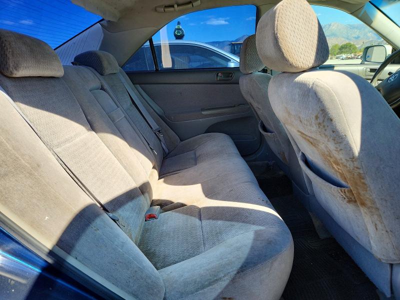 71481016 :رقم المزاد ، JTDBE32K340255273 vin ، 2004 Toyota Camry مزاد بيع