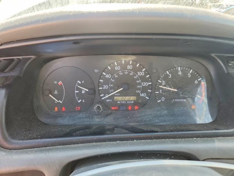 70952326 :رقم المزاد ، 4T1BG22K51U043284 vin ، 2001 Toyota Camry مزاد بيع