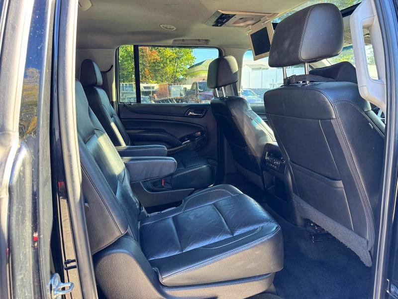 72342986 :رقم المزاد ، 1GNSKHKCXHR321616 vin ، 2017 Chevrolet Suburban مزاد بيع