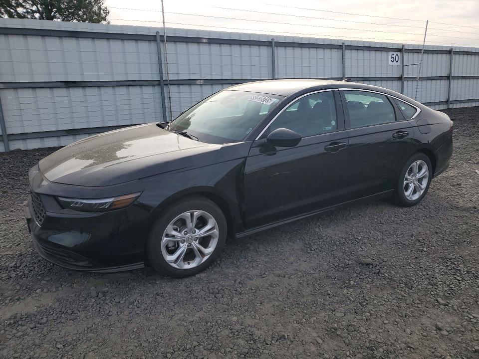 Продажа на аукционе авто 2026 Honda Accord, vin: 1HGCY1F2XTA021975, номер лота: 72538716