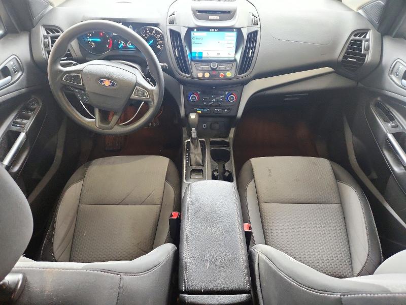2017 Ford Escape მანქანა იყიდება აუქციონზე, vin: 1FMCU9GD9HUE35890, აუქციონის ნომერი: 72842696