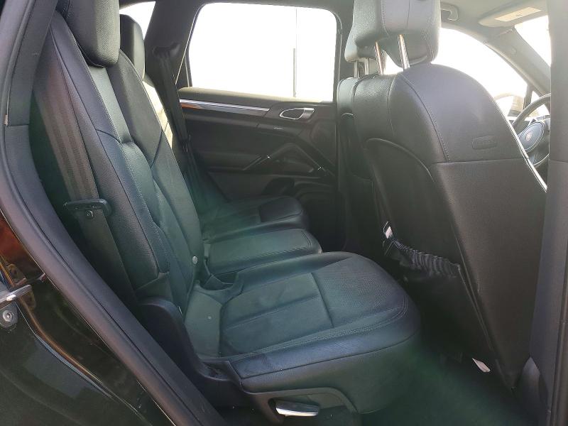Продаж на аукціоні авто 2011 Porsche Cayenne, vin: WP1AA2A26BLA02042, номер лоту: 71503976