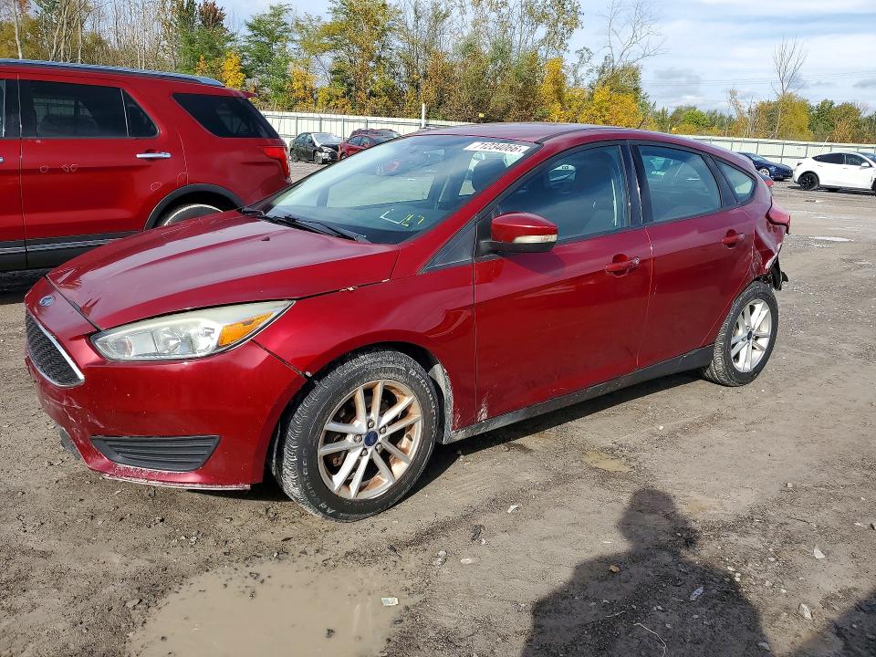71234066 :رقم المزاد ، 1FADP3K25FL285532 vin ، 2015 Ford Focus مزاد بيع