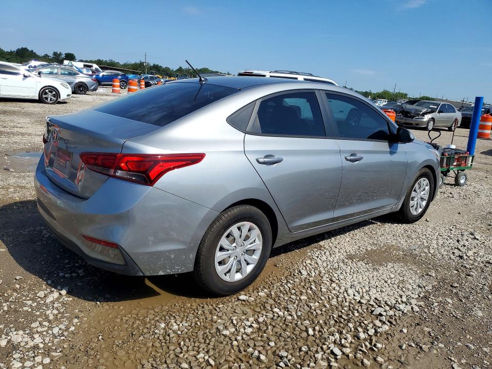 2021 Hyundai Accent მანქანა იყიდება აუქციონზე, vin: 3KPC24A6XME137171, აუქციონის ნომერი: 71292136