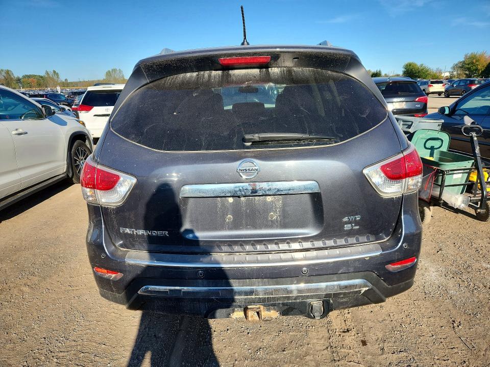 71254876 :رقم المزاد ، 5N1AR2MM4EC675015 vin ، 2014 Nissan Pathfinder مزاد بيع