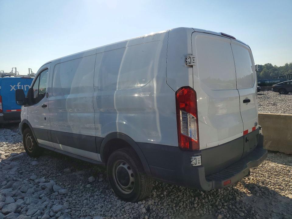 2015 Ford Transit მანქანა იყიდება აუქციონზე, vin: 1FTNR1ZM7FKA68090, აუქციონის ნომერი: 68830796