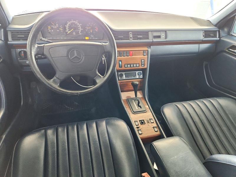 1992 Mercedes-benz 300 მანქანა იყიდება აუქციონზე, vin: WDBED90D0NF197112, აუქციონის ნომერი: 72978346