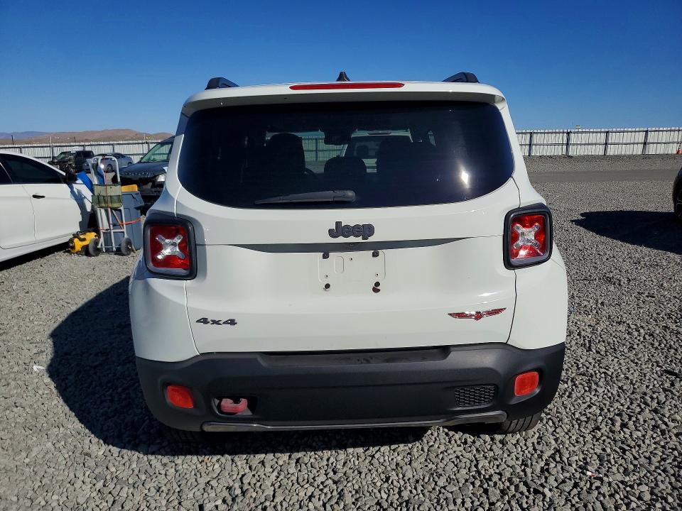Aukcja sprzedaży 2016 Jeep Renegade, vin: ZACCJBCT5GPD31172, numer aukcji: 72172386