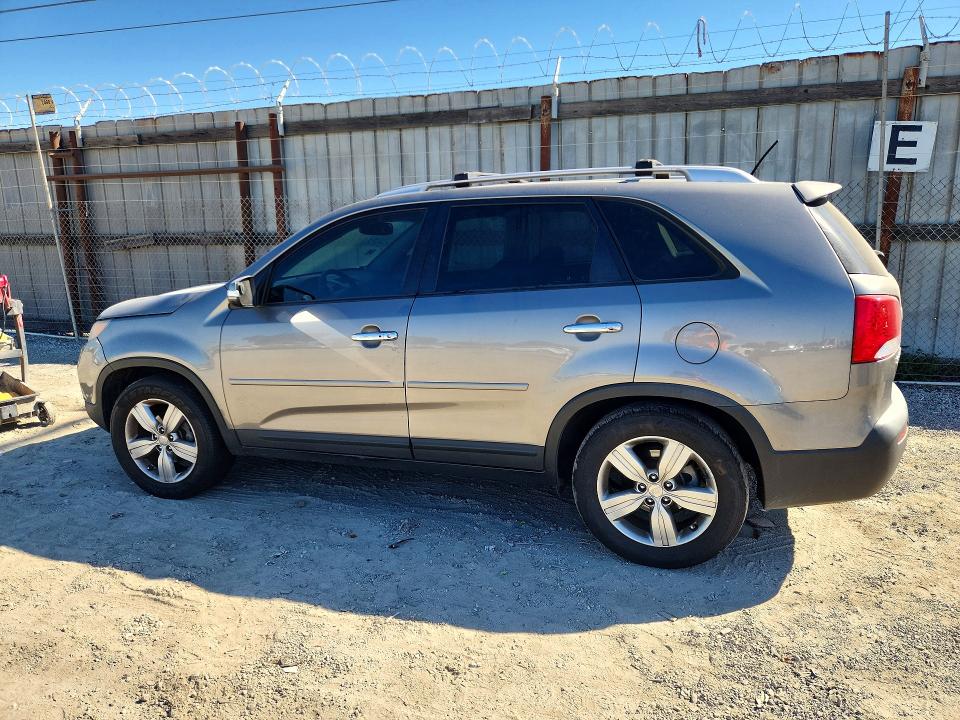 2012 Kia Sorento მანქანა იყიდება აუქციონზე, vin: 5XYKU3A67CG208960, აუქციონის ნომერი: 71687816