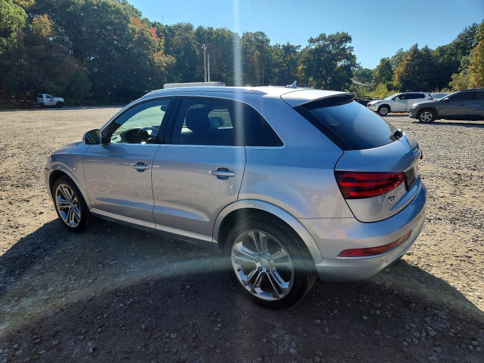 71441566 :رقم المزاد ، WA1GFCFS6FR007315 vin ، 2015 Audi Q3 مزاد بيع