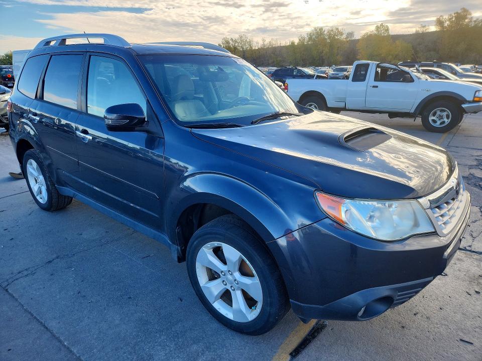 2011 Subaru Forester მანქანა იყიდება აუქციონზე, vin: JF2SHGGC7BH725207, აუქციონის ნომერი: 73842016
