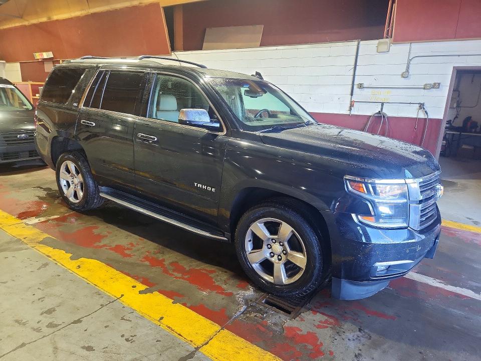 72610846 :رقم المزاد ، 1GNSKCKC8GR330039 vin ، 2016 Chevrolet Tahoe مزاد بيع
