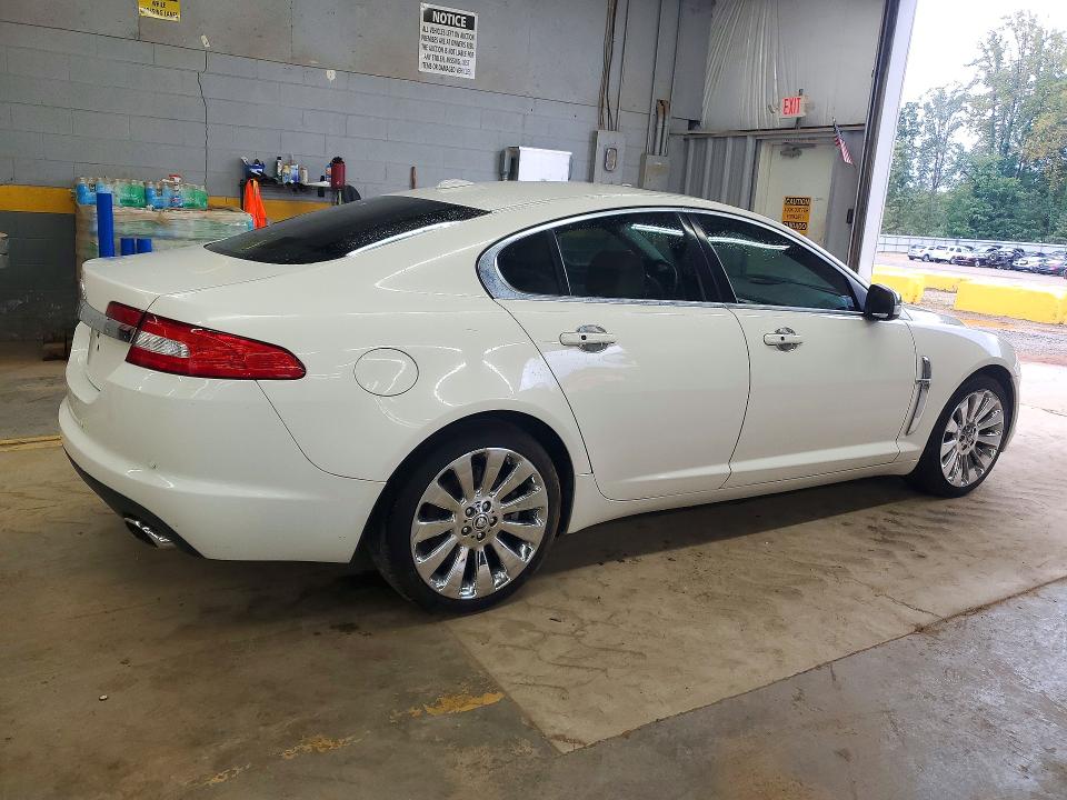 2009 Jaguar Xf მანქანა იყიდება აუქციონზე, vin: SAJWA06BX9HR09184, აუქციონის ნომერი: 72686386