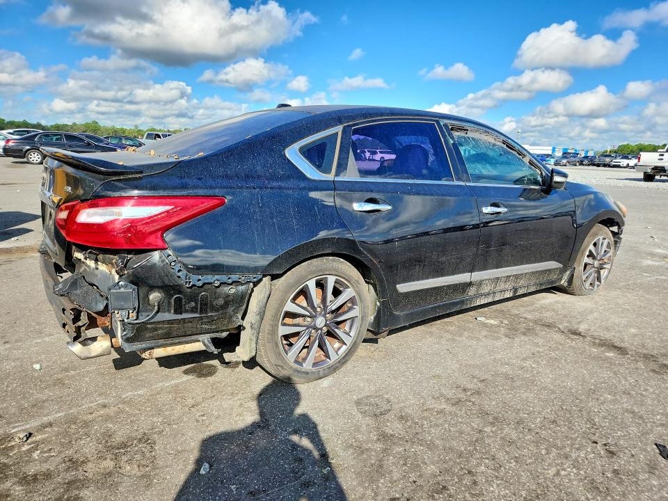 2016 Nissan Altima მანქანა იყიდება აუქციონზე, vin: 1N4AL3AP2GC171548, აუქციონის ნომერი: 70780056