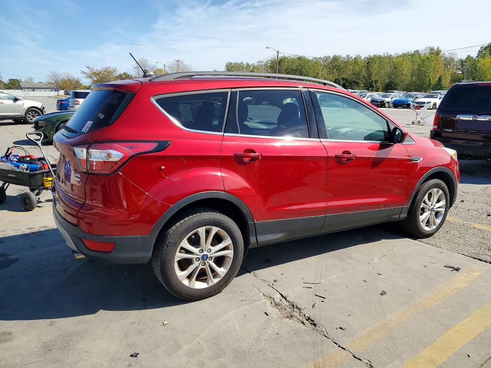 2018 Ford Escape მანქანა იყიდება აუქციონზე, vin: 1FMCU9HD7JUB18811, აუქციონის ნომერი: 72699466