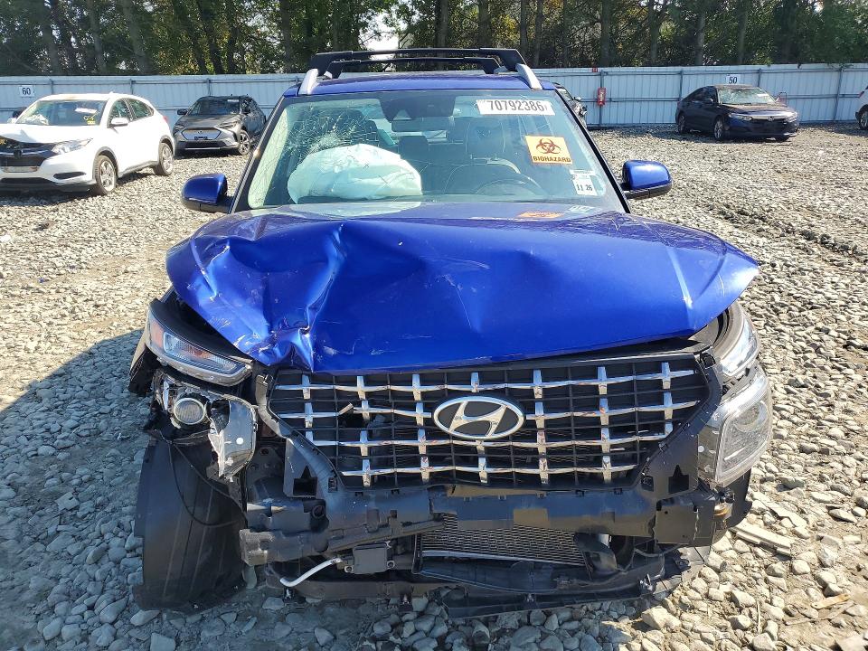 70792386 :رقم المزاد ، KMHRC8A31NU143136 vin ، 2022 Hyundai Venue مزاد بيع