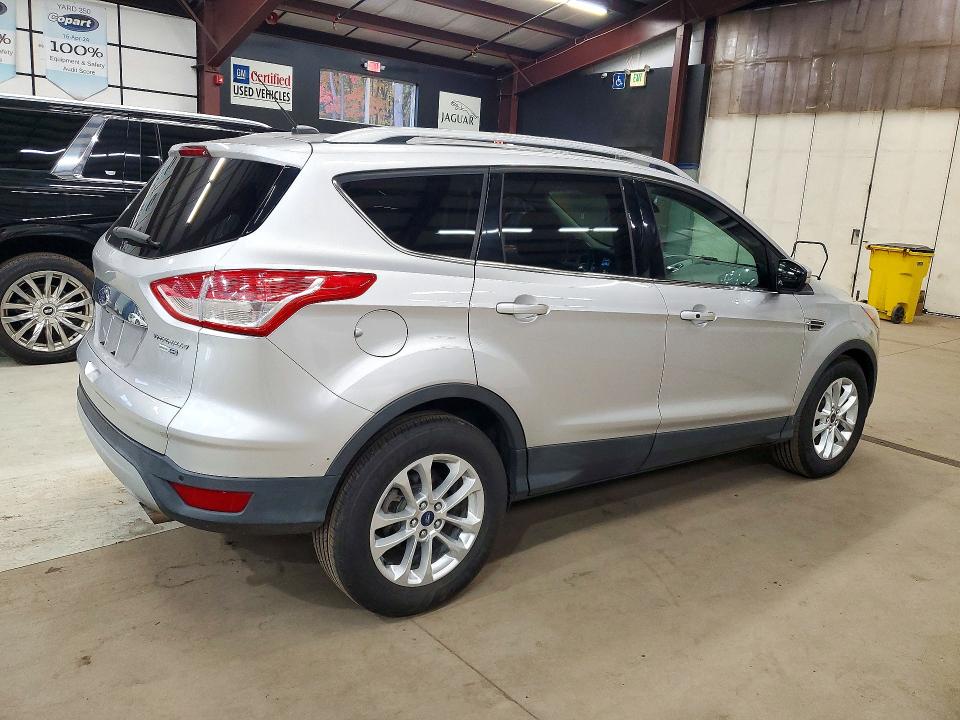 Продажа на аукционе авто 2016 Ford Escape, vin: 1FMCU9JX9GUB42671, номер лота: 72874676