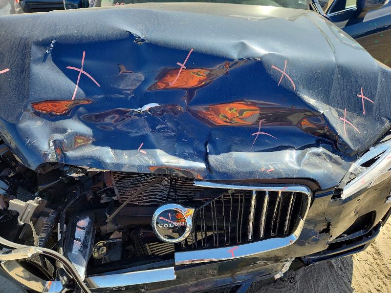 Продажа на аукционе авто 2020 Volvo Xc90, vin: YV4102CK8L1611337, номер лота: 71405906