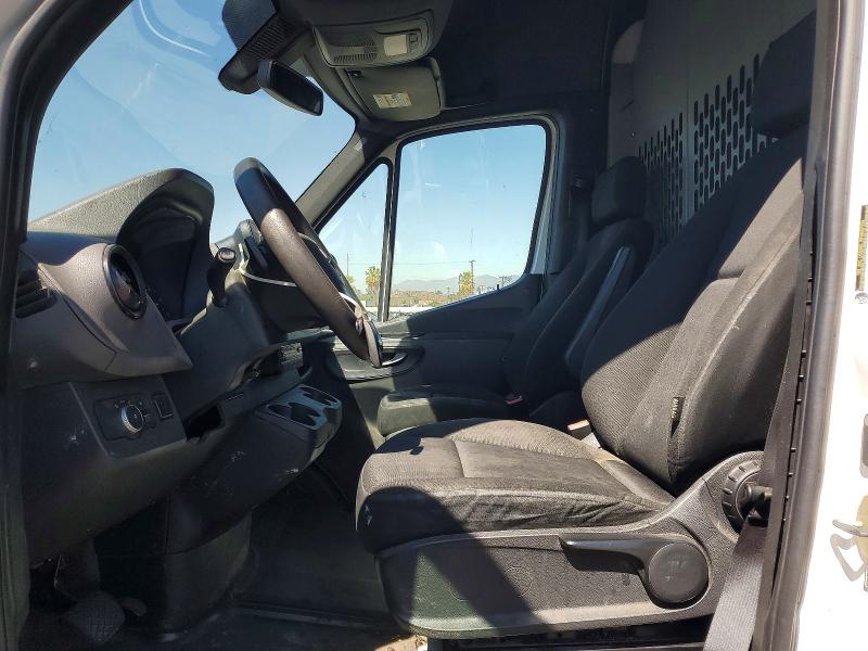 71390556 :رقم المزاد ، WD4PF0CD5KP027299 vin ، 2019 Mercedes-benz Sprinter مزاد بيع