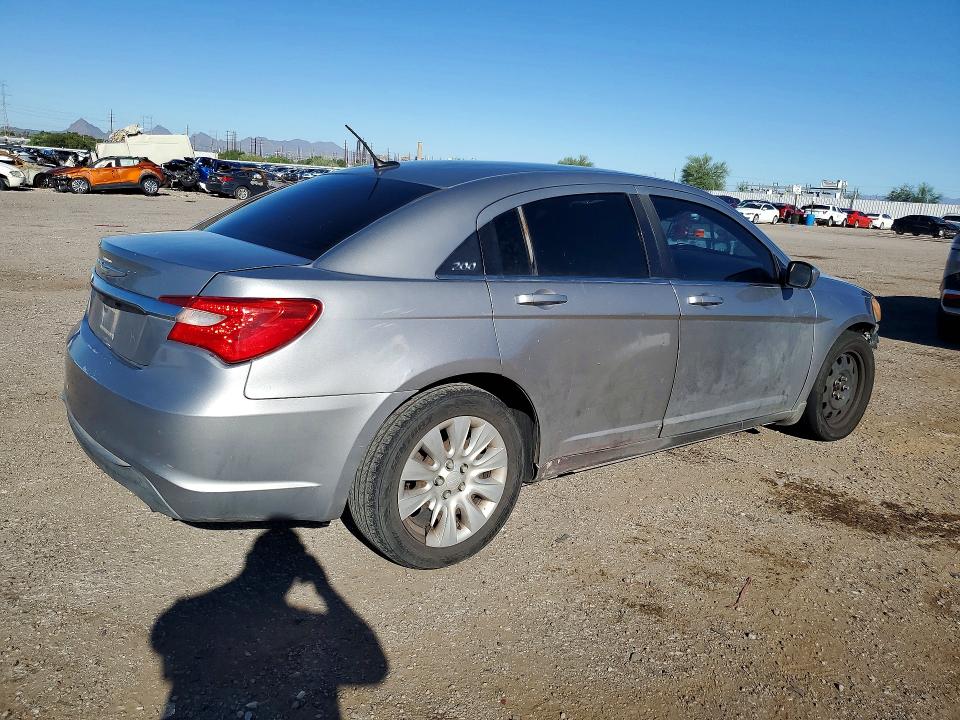 Продажа на аукционе авто 2013 Chrysler 200, vin: 1C3CCBAB3DN647313, номер лота: 71202086