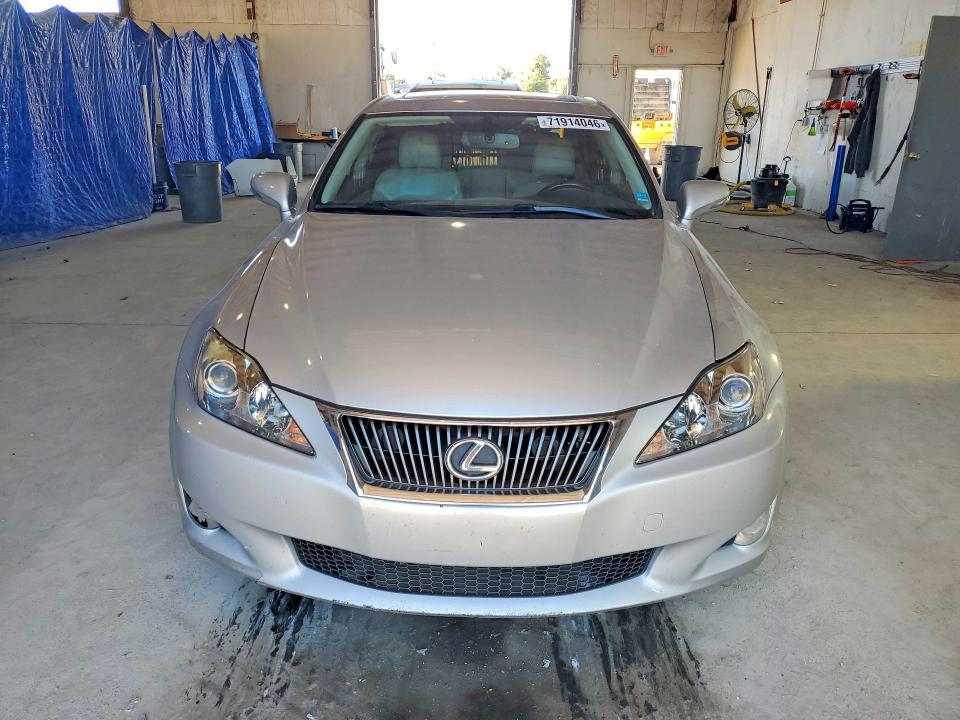 71914046 :رقم المزاد ، JTHBF5C27A2095193 vin ، 2010 Lexus Is 250 مزاد بيع