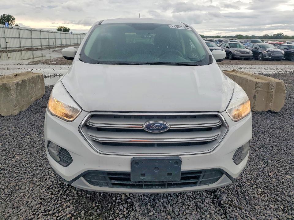 71487086 :رقم المزاد ، 1FMCU9GD0KUA65453 vin ، 2019 Ford Escape مزاد بيع