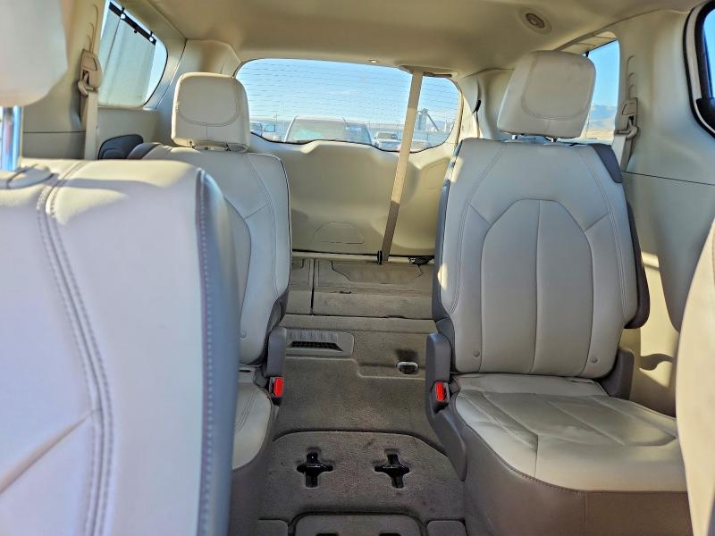 Продажа на аукционе авто 2017 Chrysler Pacifica, vin: 2C4RC1BG0HR552937, номер лота: 70993416