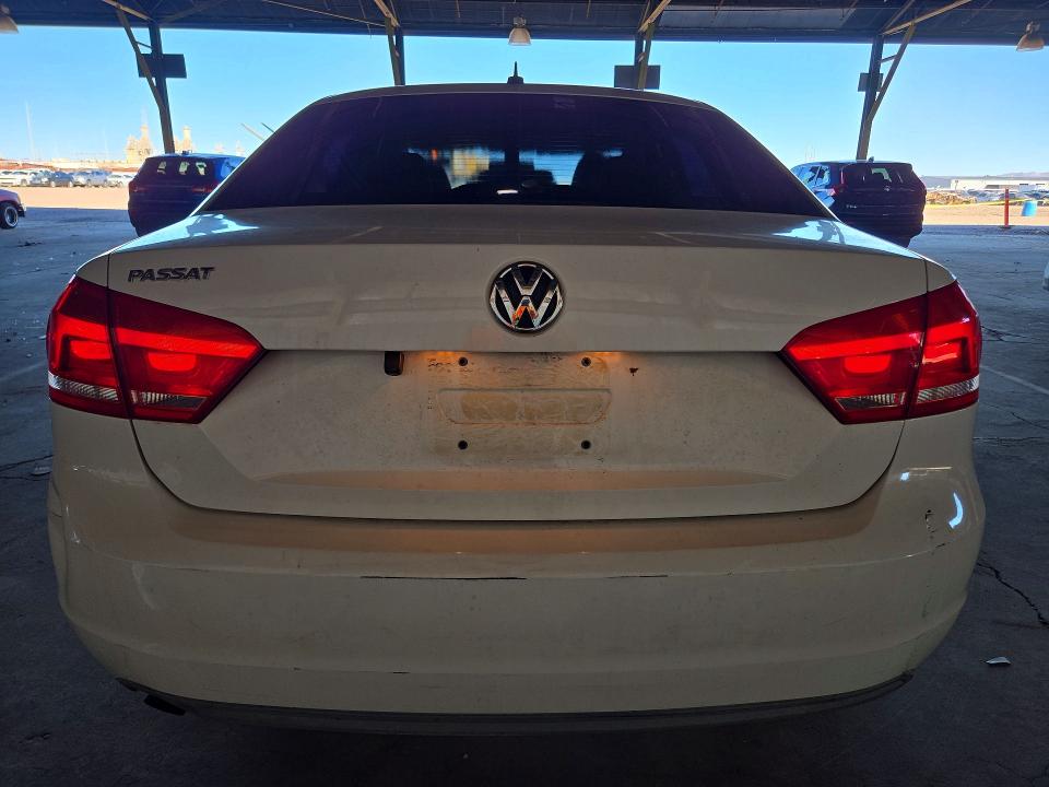 71035856 :رقم المزاد ، 1VWAP7A37DC086488 vin ، 2013 Volkswagen Passat مزاد بيع